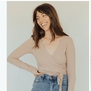 Neuflora Medium Bailey Ribbed Long Sleeve V-neck Wrap Top